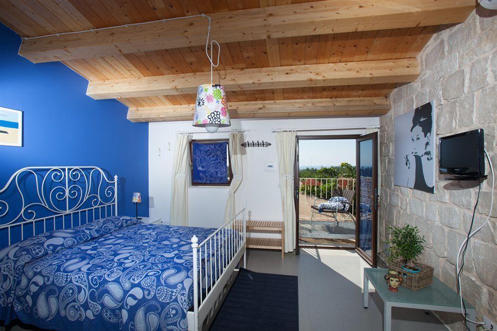 Villa U Marchisi B&B Scicli Extérieur photo