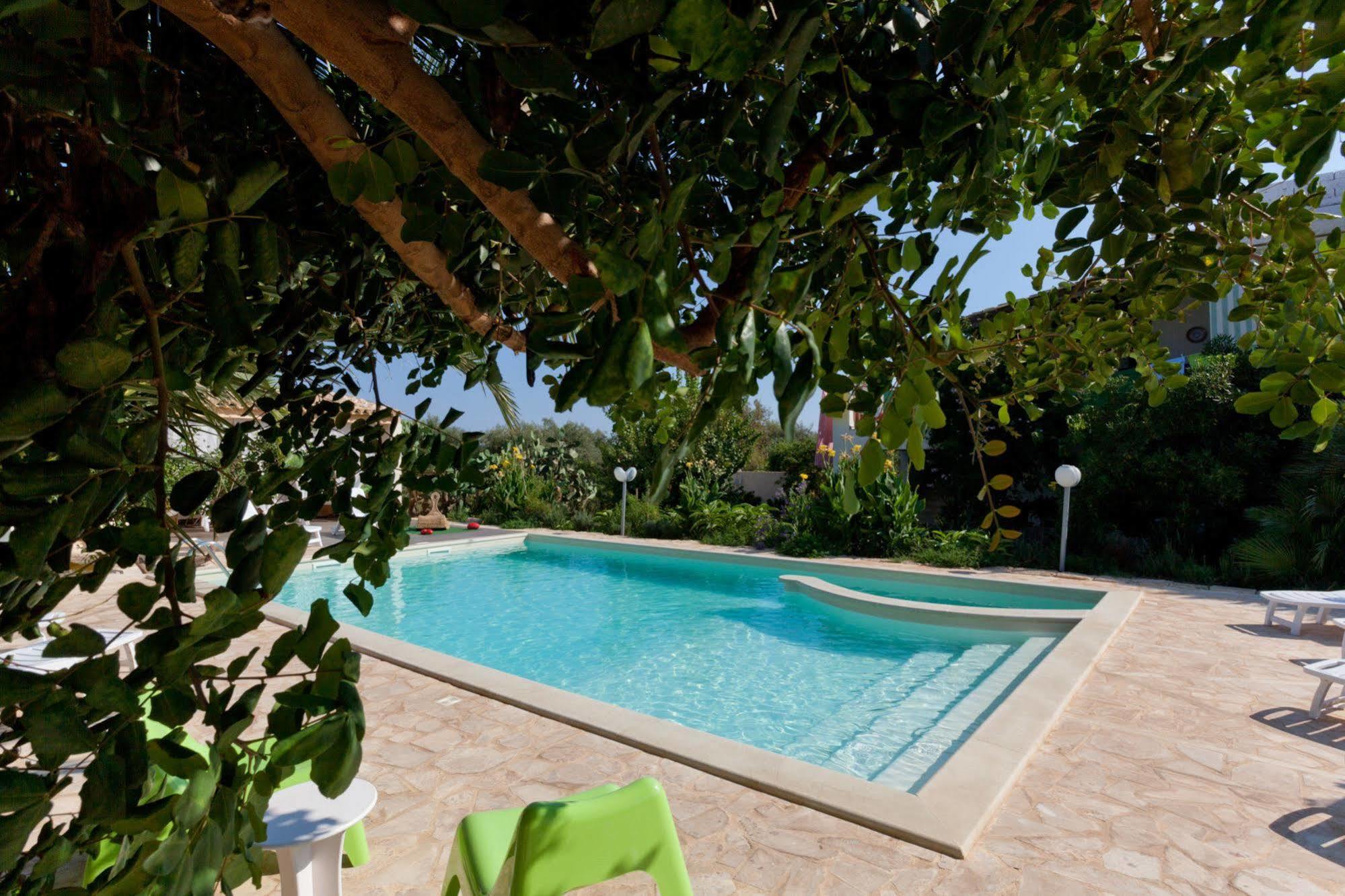 Villa U Marchisi B&B Scicli Extérieur photo
